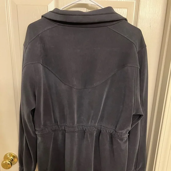 Lululemon Softstreme Cinch-Waist Jacket - Picture 3 of 5